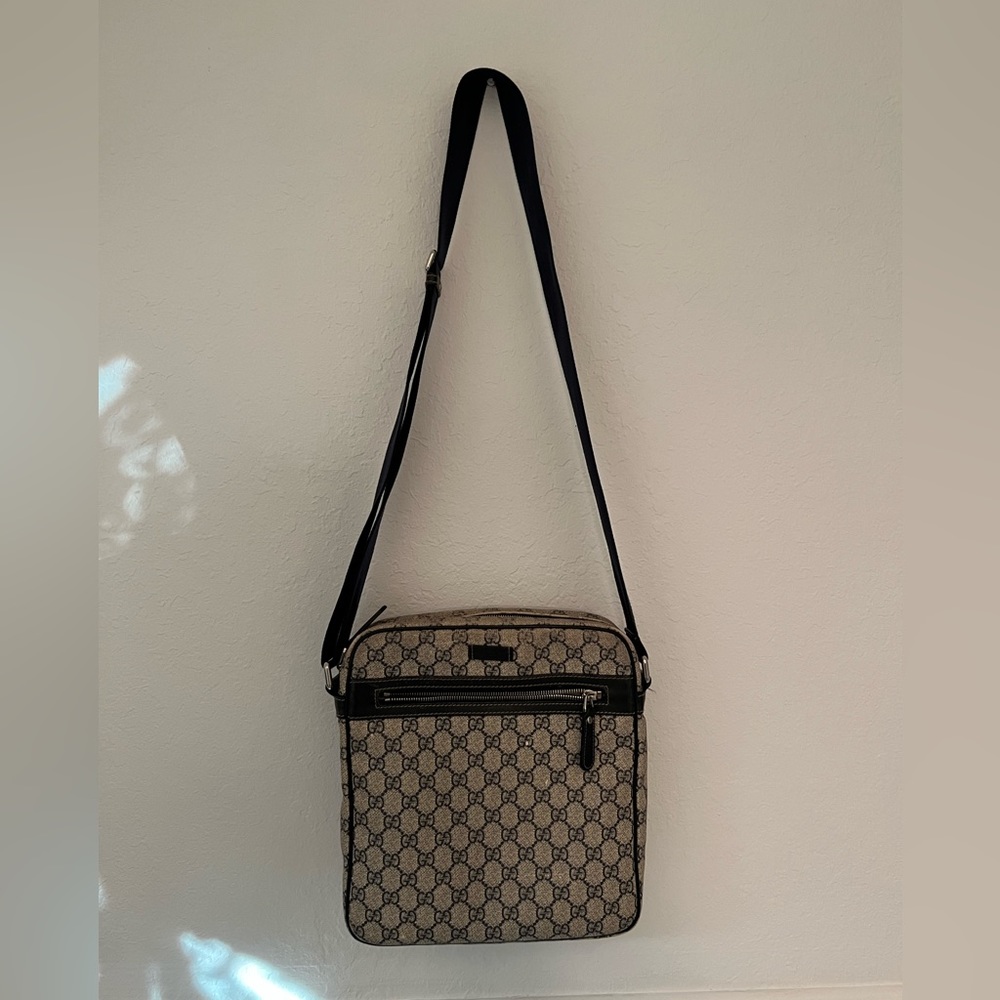Authentic Crossbody GUCCI